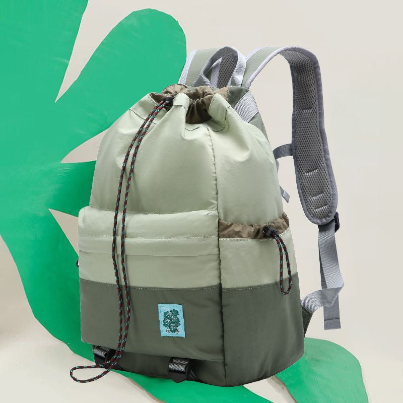 Lightweight backpack for women, large-capacity outdoor travel computer schoolbag, bundle drawstring sports mountaineering backpack for men